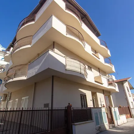 Minerva Int5 - Myho Casa *